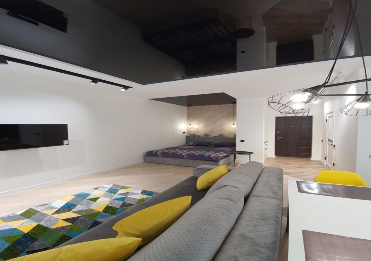 New Lux Apartment 2020 Харьков Экстерьер фото